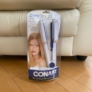 NWT Conair White and Blue 2-Step Straightening Iron